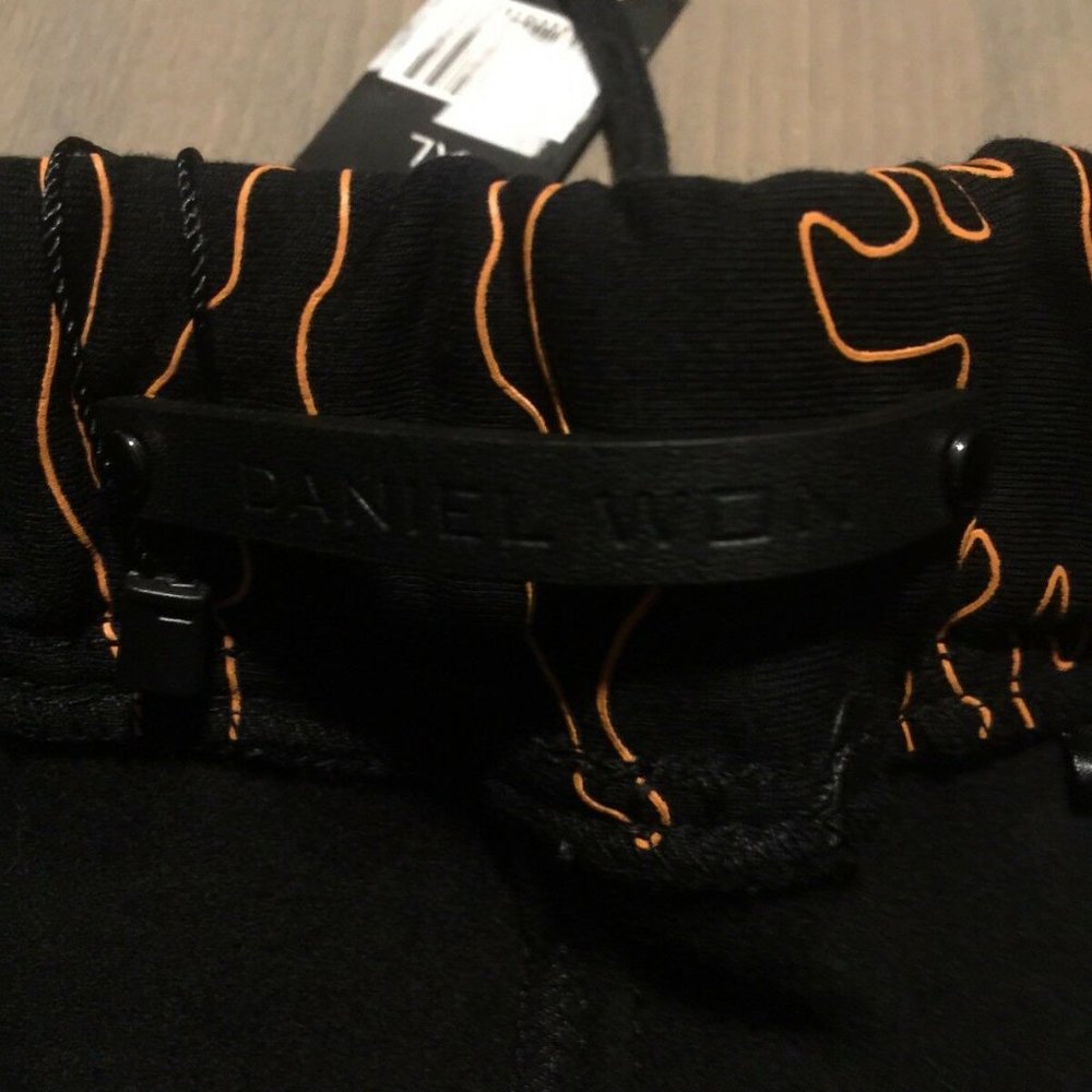 Daniel Won Men's Rubber Camo Micro-Terry Shorts XL - Picture 7 of 10